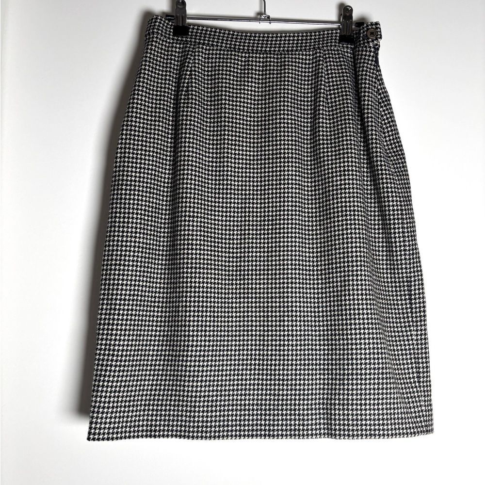 Burberry Vintage Houndstooth A Line Skirt
